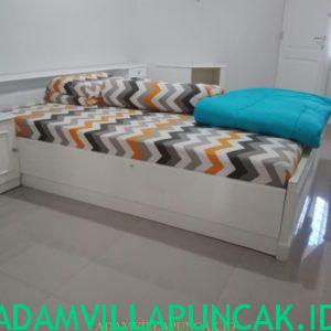 Villa Minimalis 6 Kamar Kolam Renang Pribadi