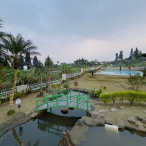 Villa Coolibah Klasik 8 – Private Pool, Billiard & Kapasitas 80 Orang di Puncak