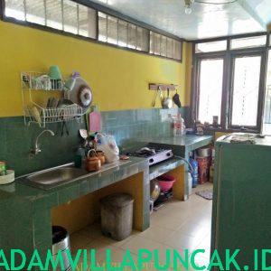 villa kota bunga kolam renang pribadi