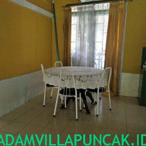 villa kota bunga kolam renang pribadi