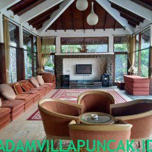 Villa 14, Sewa Villa Di Puncak View Bagus