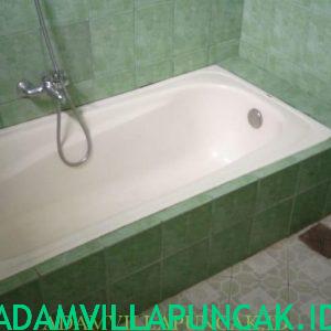 villa dekat taman bunga nusantara kolam renang pribadi