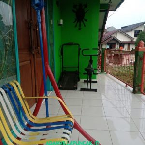 Villa Hijau Puncak 5 Kamar Fasilitas Kolam Renang, Karaoke & Billiard