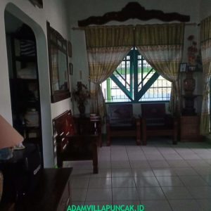 Villa Hijau Puncak 5 Kamar Fasilitas Kolam Renang, Karaoke & Billiard