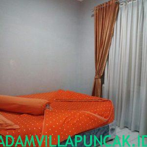 Villa KTM Ungu 3 Kamar