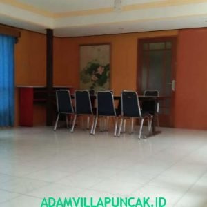 villa ciloto 5 kamar Kolam Renang Pribadi Karaoke