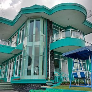 Villa Hijau Cipanas 3 Kamar Private Pool & Billiard