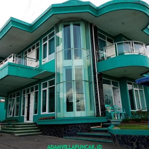 Villa Hijau Cipanas 3 Kamar Private Pool & Billiard
