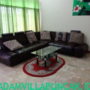 villa dn puncak 6 kamar kolam renang pribadi