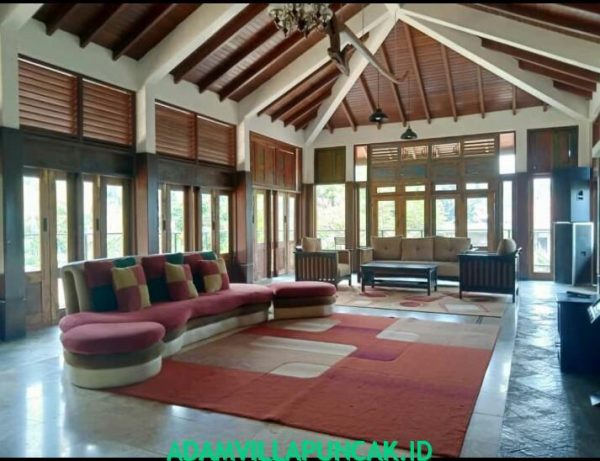Villa Puncak 4 Kamar Kolam Renang, Aula & Karaoke