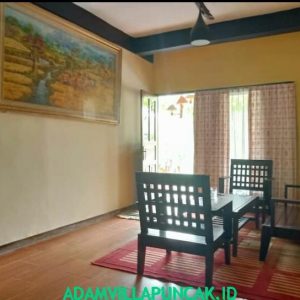 Villa Puncak 4 Kamar Kolam Renang, Aula & Karaoke