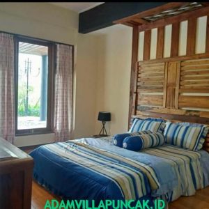 Villa Puncak 4 Kamar Kolam Renang, Aula & Karaoke