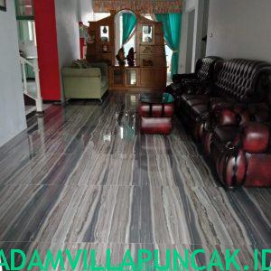 villa geulis puncak kolam renang pribadi