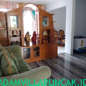villa geulis puncak kolam renang pribadi