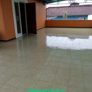 villa cipendawa puncak 6 kamar kolam renang pribadi