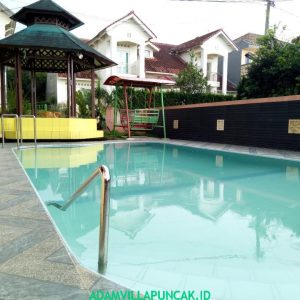 villa cipendawa puncak 6 kamar kolam renang pribadi