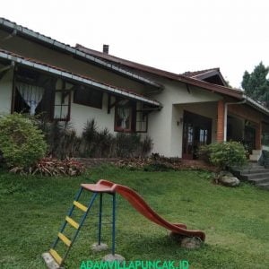 Villa Jeprah Puncak Kolam Renang, Karaoke, Billiard