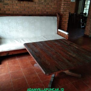 Villa Jeprah Puncak Kolam Renang, Karaoke, Billiard