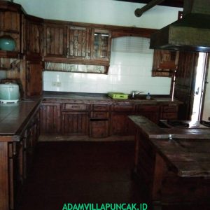Villa Jeprah Puncak Kolam Renang, Karaoke, Billiard