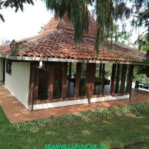 Villa Jeprah Puncak Kolam Renang, Karaoke, Billiard