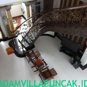 villa di kota bunga kolam renang pribadi