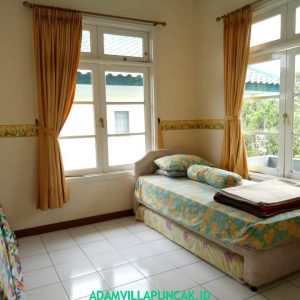 Villa Tretes Puncak 3 Kamar