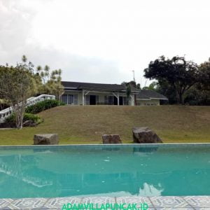 Villa Coolibah Klasik 6 Kamar, Private Pool & Billiard