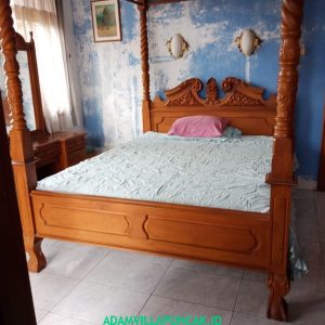 Villa Taman Bunga Nusantara 4 Kamar Kolam Renang & Billiard