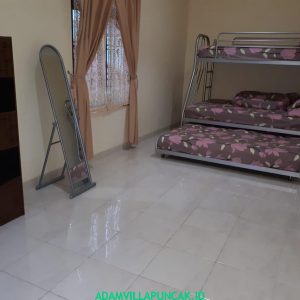 Villa Alaska 4 Kamar, Samping Wisata Little Venice ⋆ Adam Villa Puncak