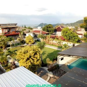 Villa Andri 6 Kamar, Di Cipanas Kolam Renang Pribadi