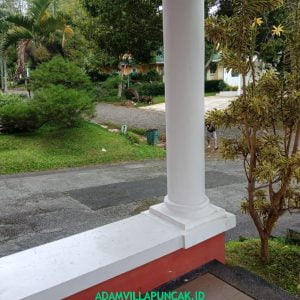 sewa villa di puncak untuk 50 orang