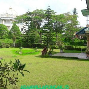 villa di puncak untuk 40 orang