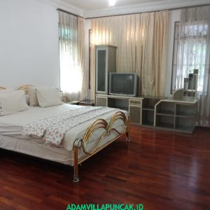 Villa Rivera Puncak 4 Kamar View Danau & Gunung