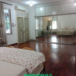 Villa Rivera Puncak 4 Kamar View Danau & Gunung