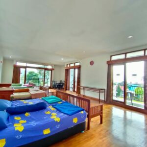 villa putih puncak 5 kamar kolam renang view gunung