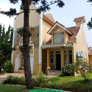 Villa Belanda 4 Kamar Puncak