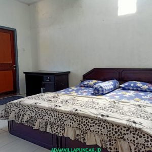 Villa Pa Sukim Cipanas 5 Kamar Private pool