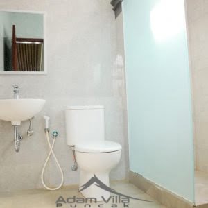 villa mewah di puncak dengan private pool