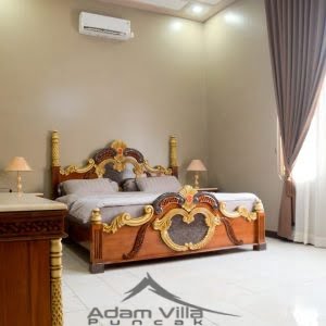 villa mewah di puncak dengan private pool