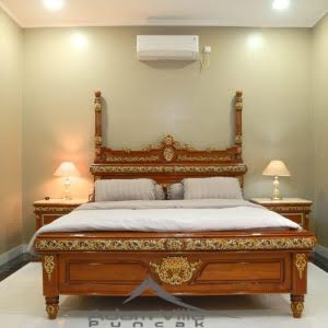 villa mewah di puncak dengan private pool