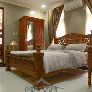 villa mewah di puncak dengan private pool
