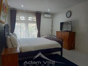 Villa Seruni 4 Kamar Kolam Renang Pribadi