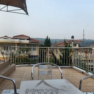 Villa Seruni 4 Kamar Kolam Renang Pribadi
