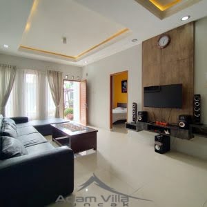Villa Fahmi1 Cipanas Puncak 4 Kamar Private Pool