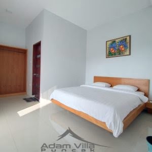 Villa Fahmi2 Cipanas 4 Kamar Tidur Private Pool