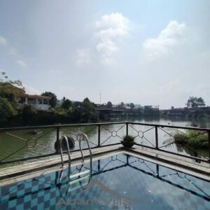 Villa Tiga Belas, 5 Kamar Tidur Private Pool View Danau
