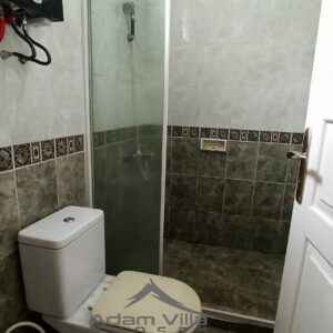 Villa Liverpool 3 Kamar 13