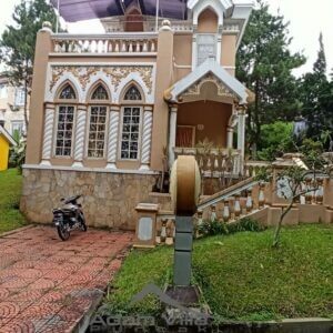 Villa Liverpool 3 Kamar 2