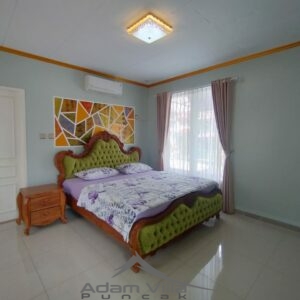 Villa Seruni Minimalis Puncak 4 Kamar Private Pool & Karaoke