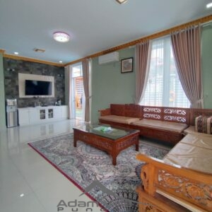 Villa Seruni Minimalis Puncak 4 Kamar Private Pool & Karaoke